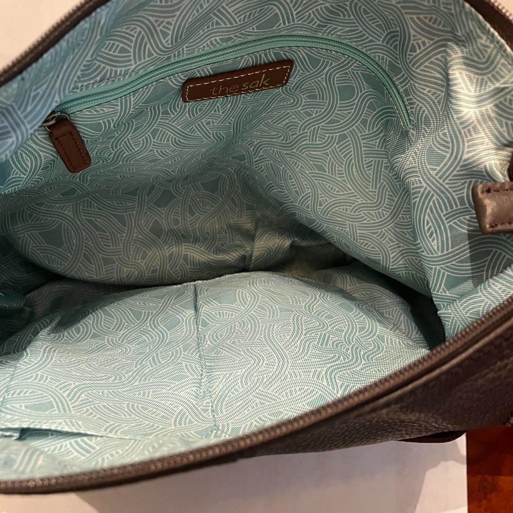 The Sak Iris Cabernet Crossbody NWT - Picture 6 of 7